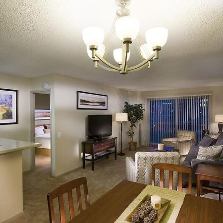 Oakwood Фолс Черч Номер фото
